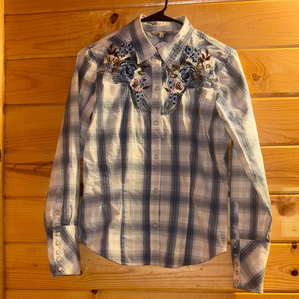 Women’s Stetson pearl snap button down country collared button up size medium